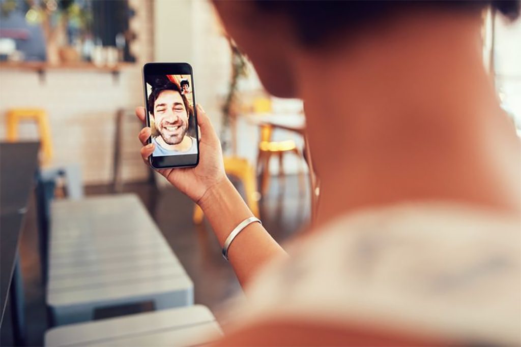 Eye Manipulation FaceTime