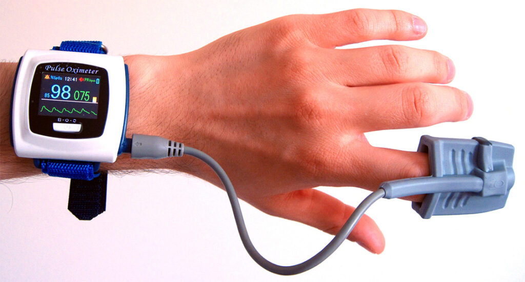 Wrist-oximeter